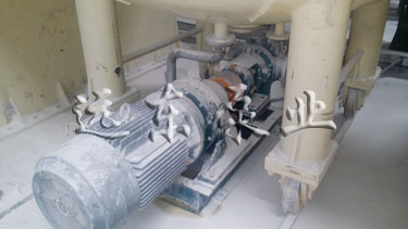 金銀河設(shè)備配套遠(yuǎn)東高粘度泵現(xiàn)場展示 金銀河設(shè)備配套遠(yuǎn)東高粘度泵現(xiàn)場展示