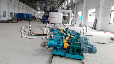 金銀河設(shè)備配套遠(yuǎn)東高粘度泵現(xiàn)場展示 金銀河設(shè)備配套遠(yuǎn)東高粘度泵現(xiàn)場展示