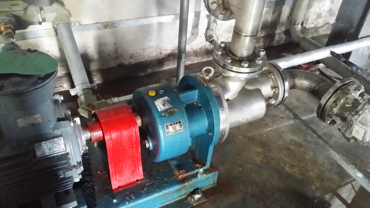 遠東不銹鋼雙螺桿泵在膠乳行業應用現場圖 遠東不銹鋼雙螺桿泵在膠乳行業應用現場圖