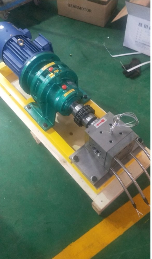 100CC高溫熔體計量泵 100CC高溫熔體計量泵