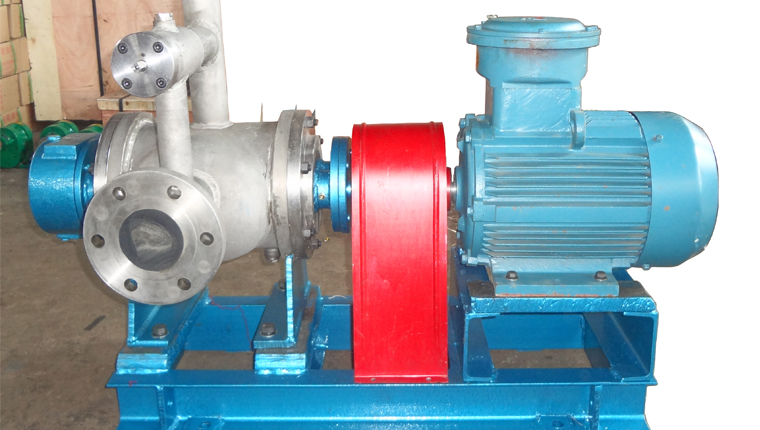 遠東酒精廢液雙螺桿泵在廣西崇左調試成功