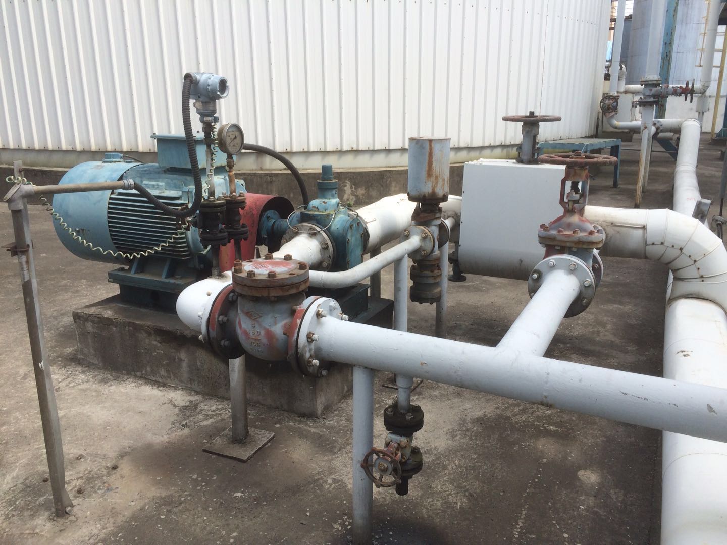 廣西北海玉柴馬石油潤滑油輸送泵YCB-50/1.6齒輪泵10天正常運行 廣西北海玉柴馬石油潤滑油輸送泵YCB-50/1.6齒輪泵10天正常運行