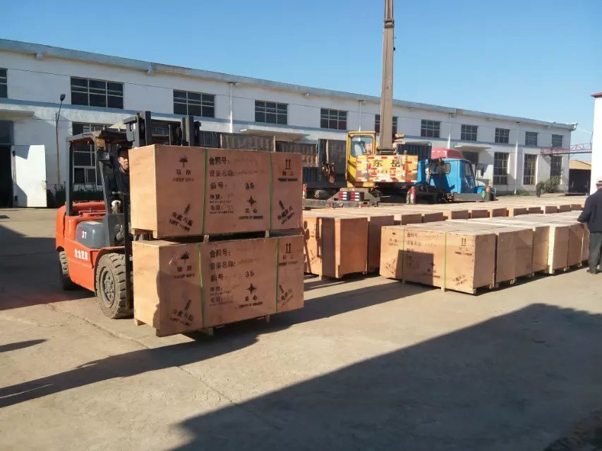 東方雨虹防水瀝青混合料泵60臺全部交貨給用戶 東方雨虹防水瀝青混合料泵60臺全部交貨給用戶